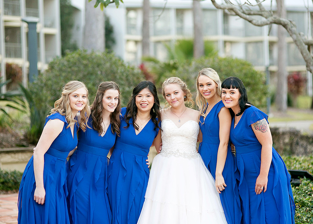 intercontinental sanctuary cove wedding bridesmaids